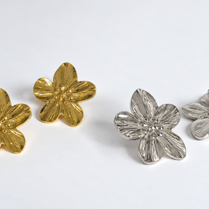 bloem oorknopjes goud zilver