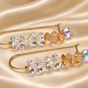 gouden oorbellen met geslepen kristallen grand jewellery pm
